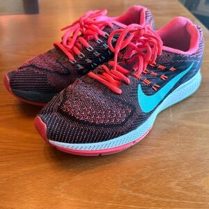 Nike Air Zoom Structure Athletic Shoes Women 7.5